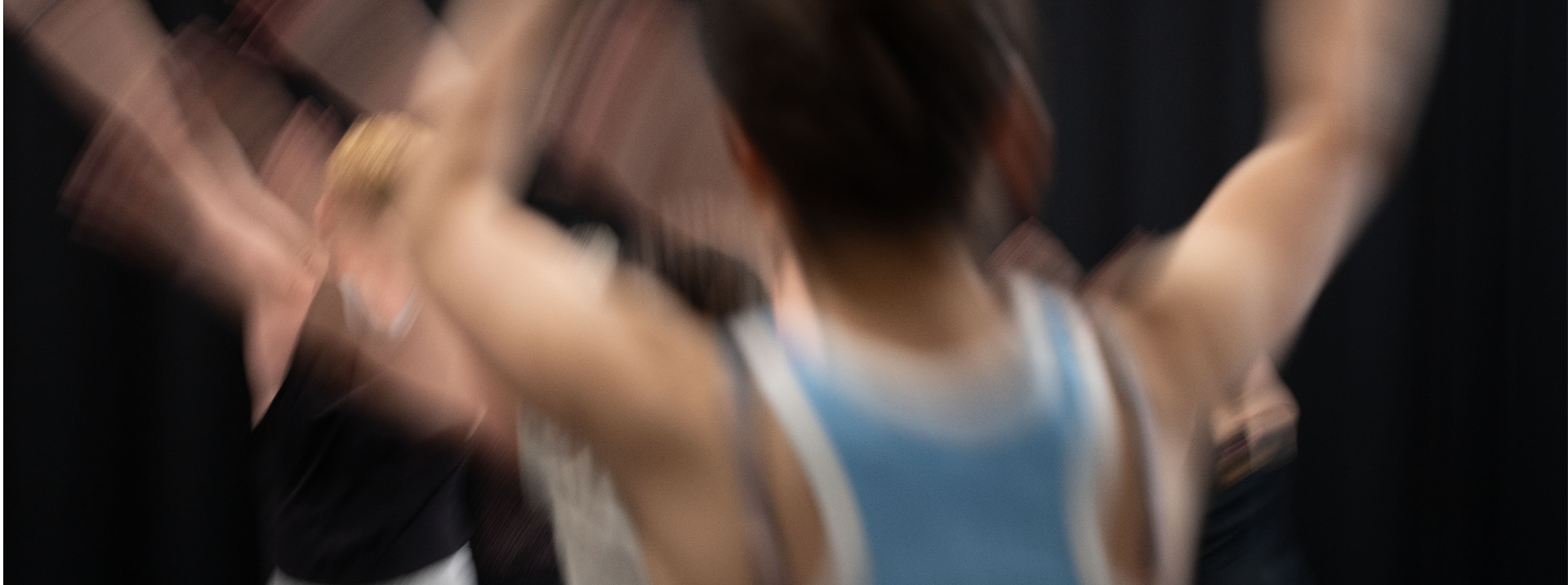 Willkommen bei Classic Motion                                                                  - Classic Motion ist ein vom  Ballett inspiriertes Core-Workout    